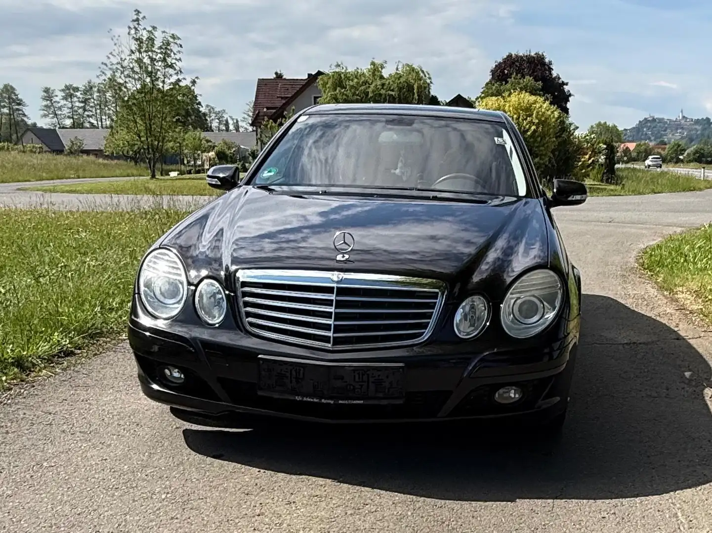 Mercedes-Benz E 220 E 220 Avantgarde A-Edition Plus CDI Aut. Avantgard Schwarz - 2