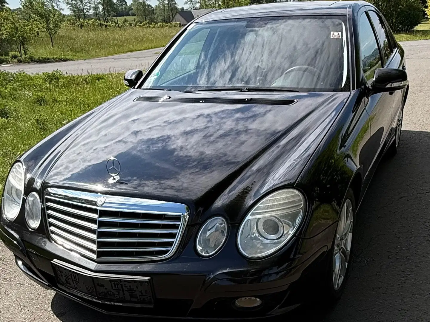 Mercedes-Benz E 220 E 220 Avantgarde A-Edition Plus CDI Aut. Avantgard Schwarz - 1