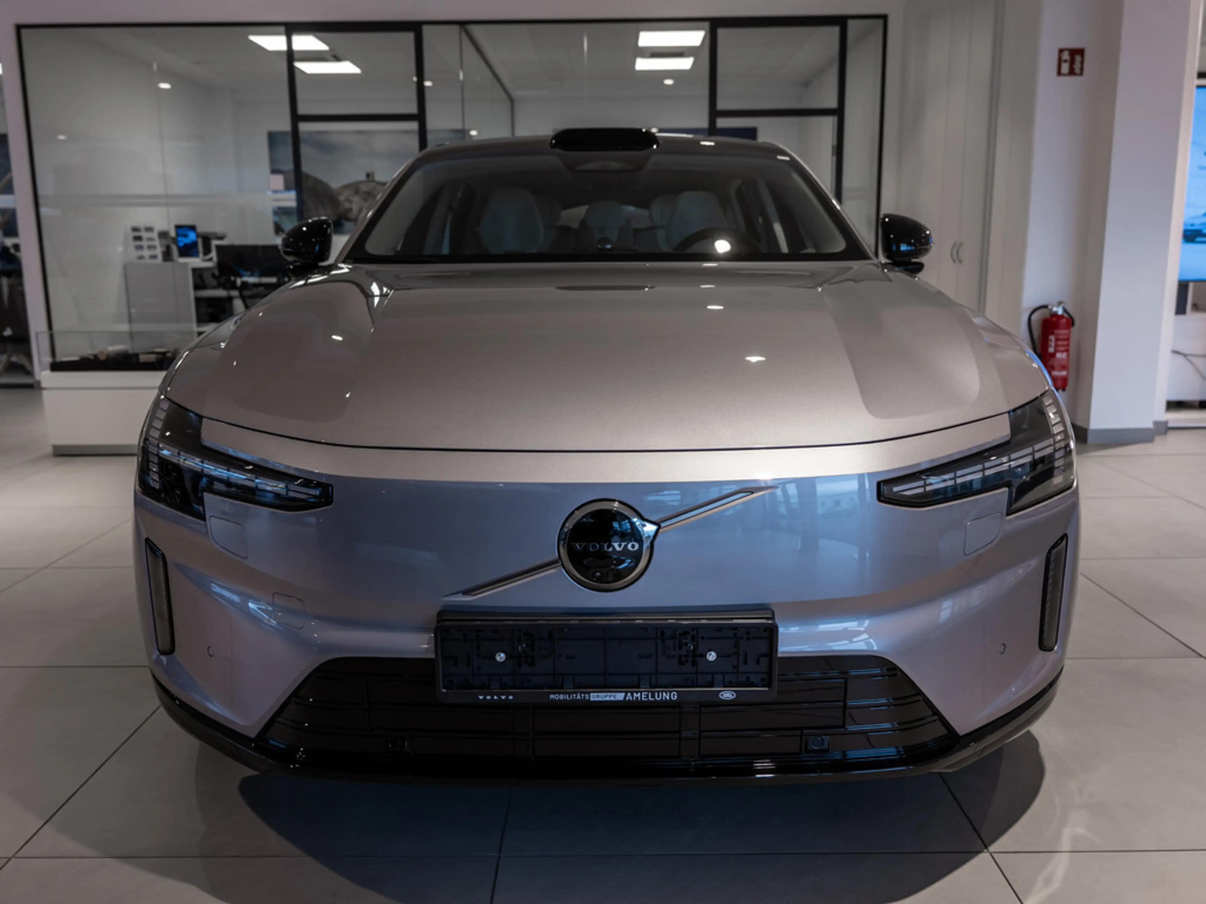 Volvo ES90 Single Motor Extended Range Ultra SHZ — photo 5