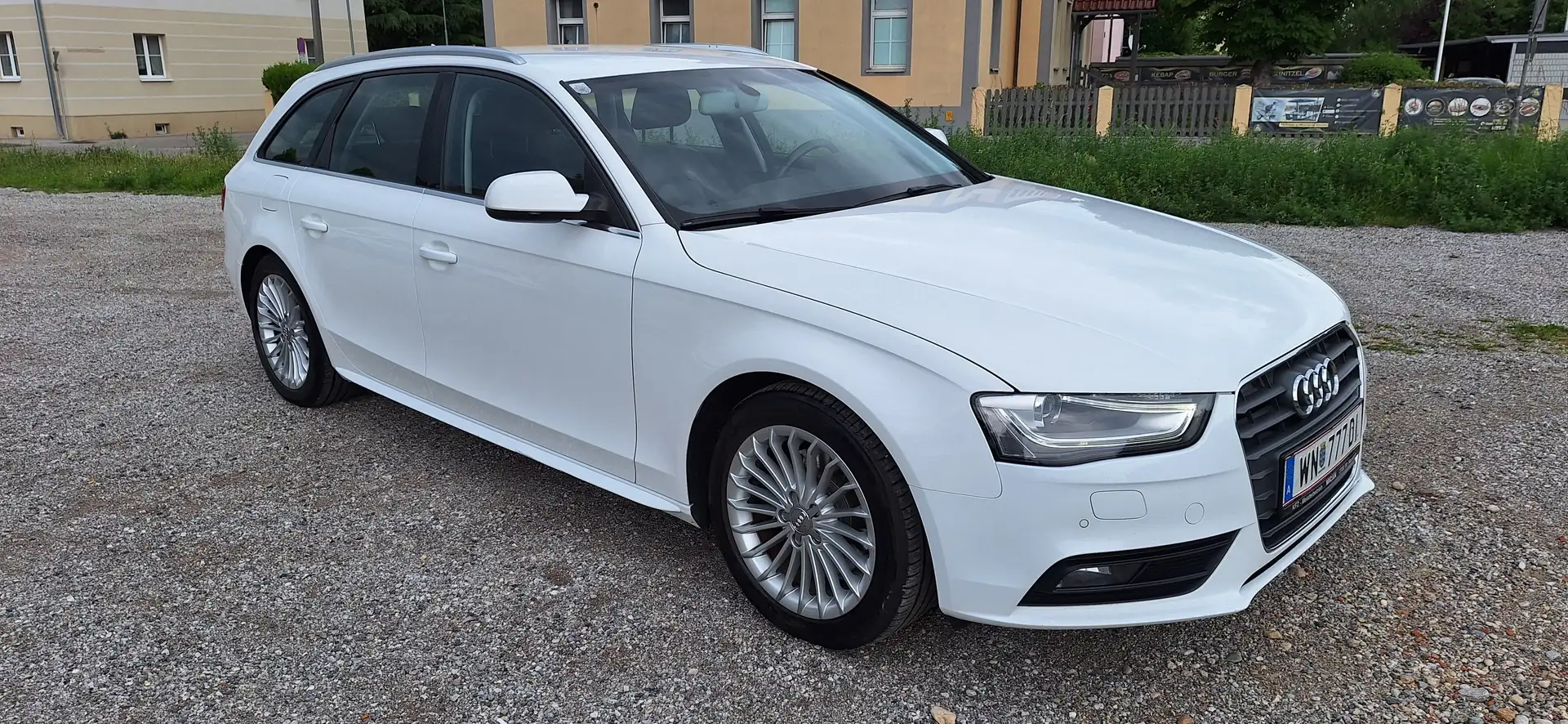 Audi A4 A4 Avant 2,0 TDI Intense Intense Weiß - 2