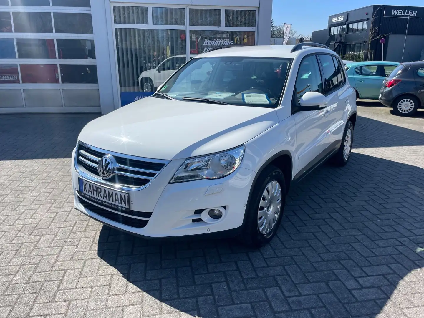 Volkswagen Tiguan Track & Field 4Motion Weiß - 2