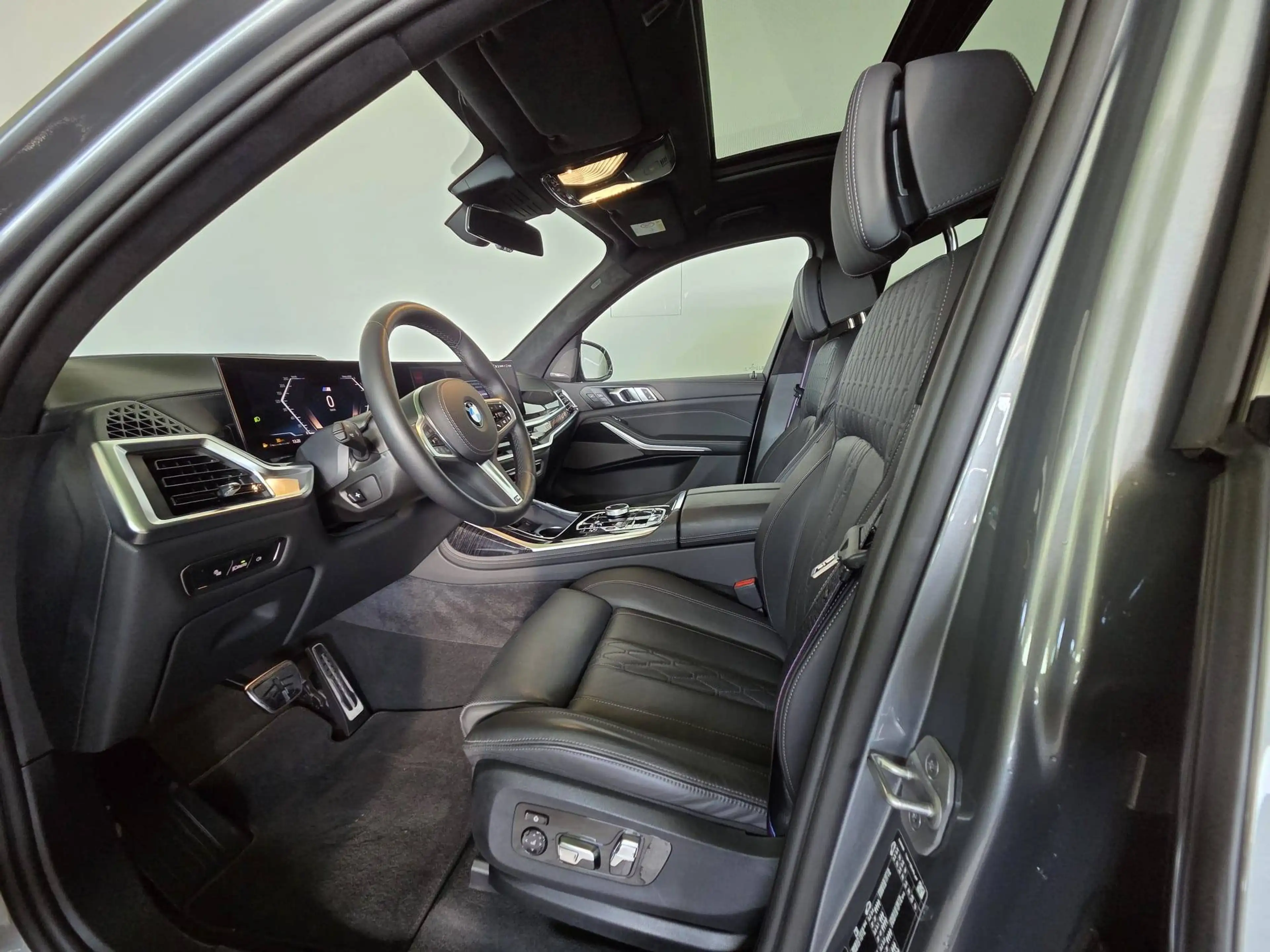 BMW X7 xDrive 40 d M Sport, 7 Sitzer, AHK, inkl. Service/Inspek. Paket 5 Jahre — photo 13