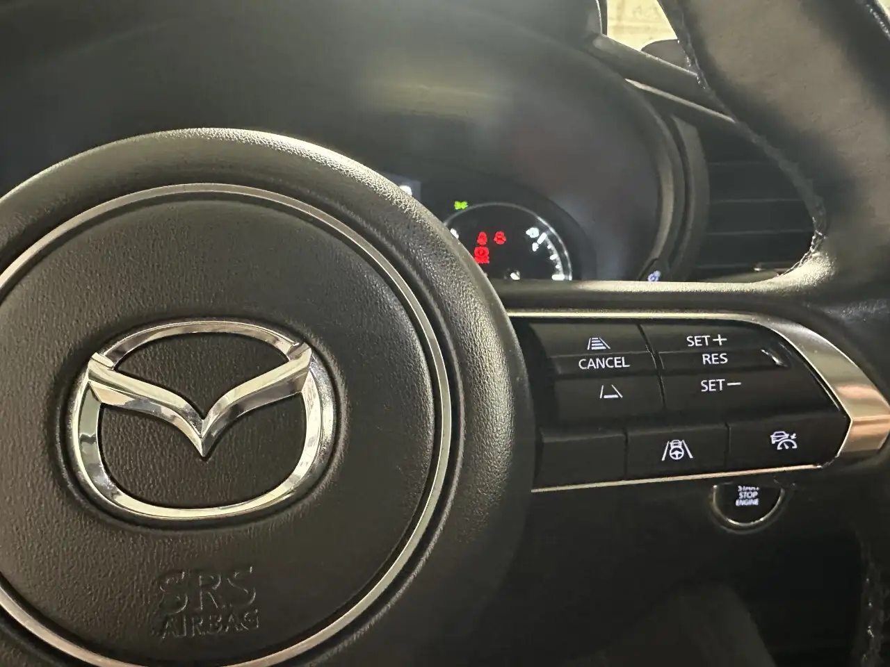 Mazda 3 снимка Mazda 3