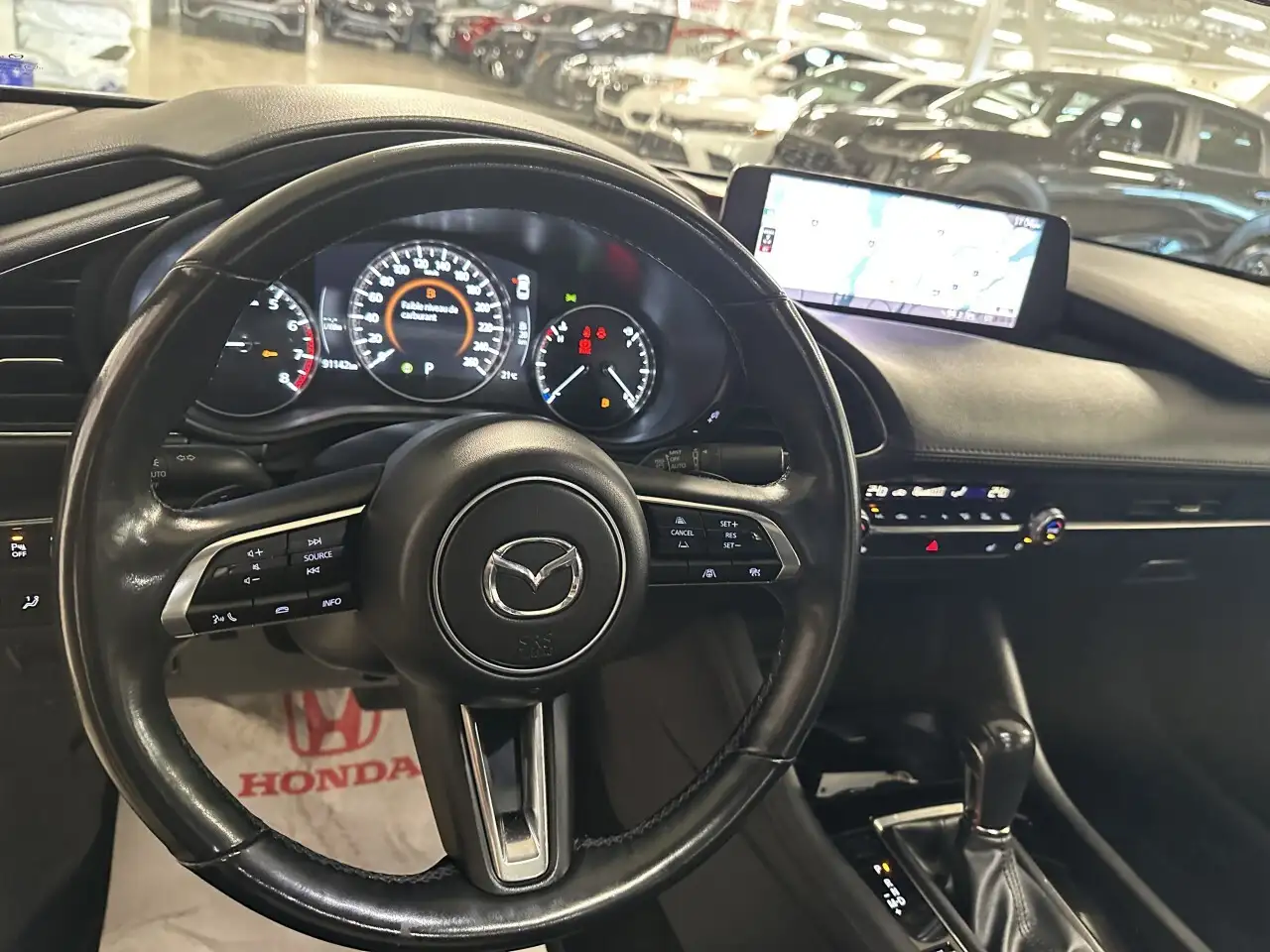 Mazda 3 снимка Mazda 3