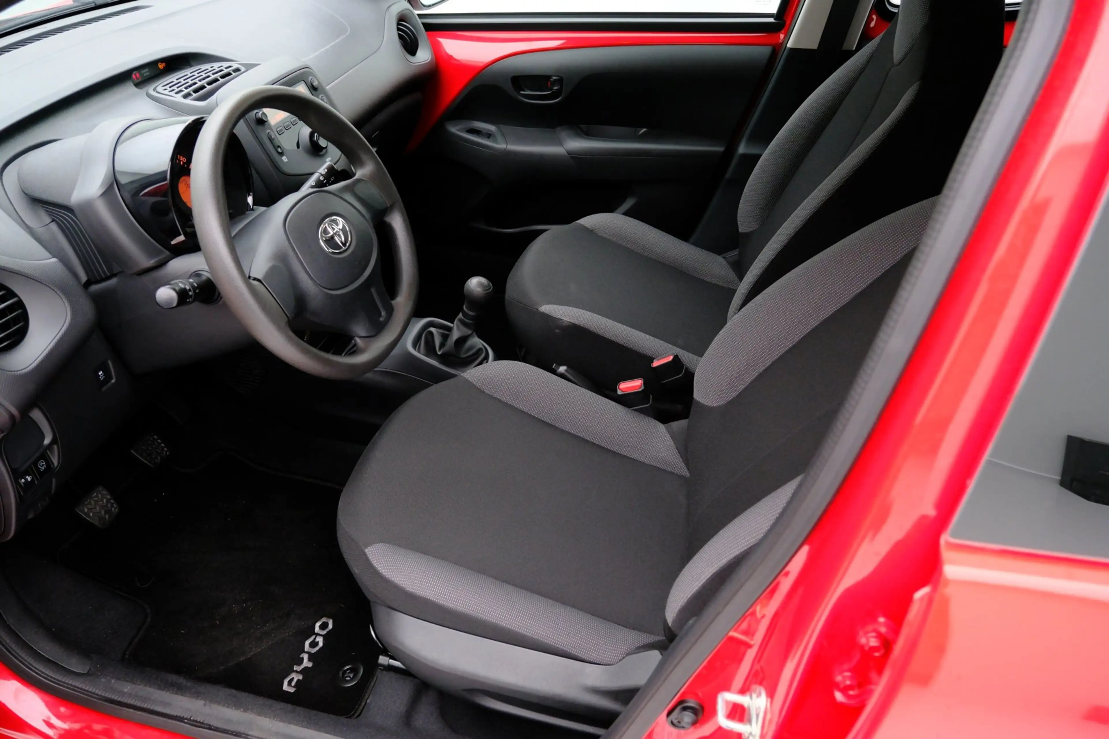 Toyota Aygo 1.0 VVT-i x 5-drs *6.317km!* 1e eigenaar — photo 2
