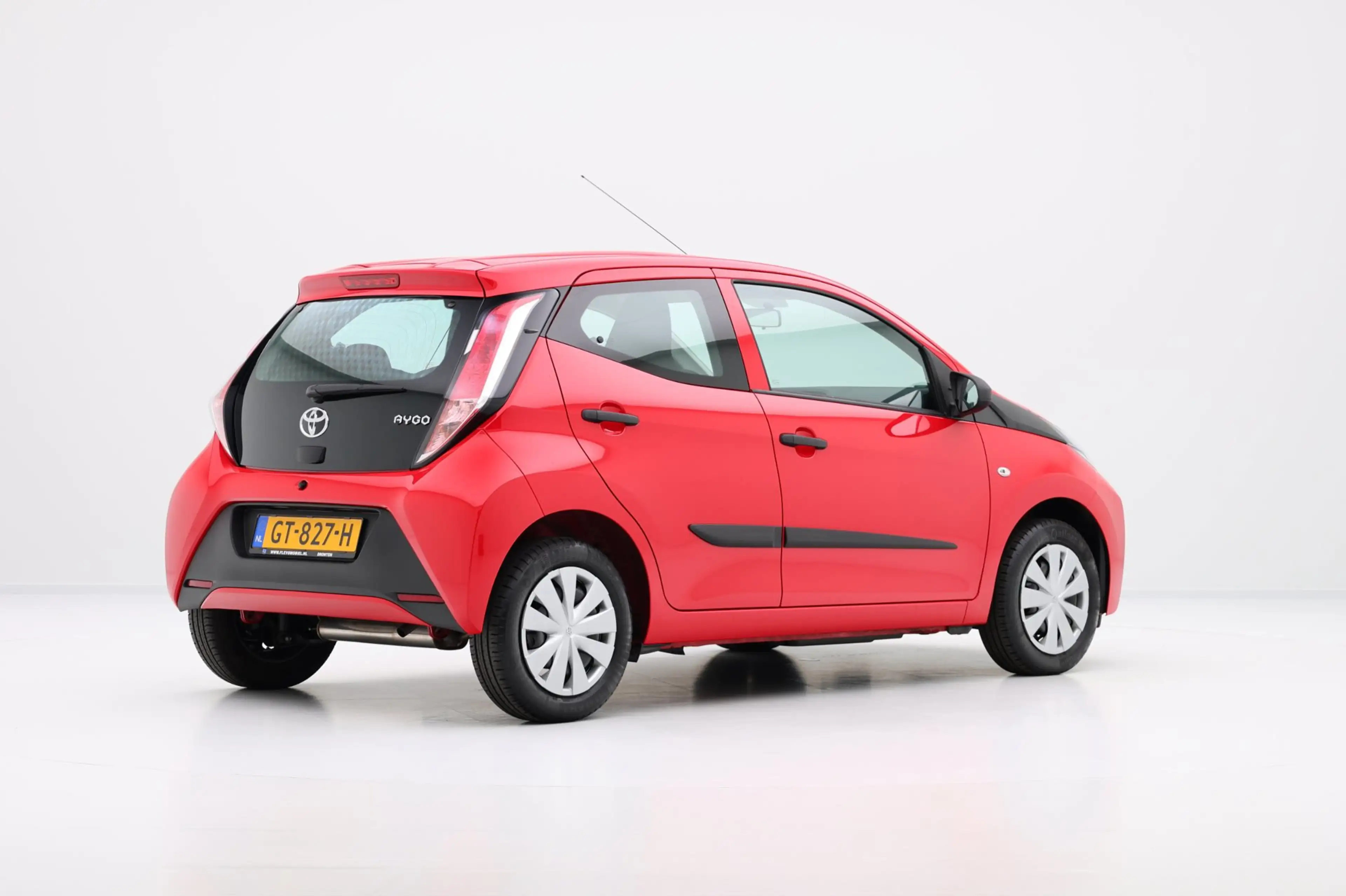 Toyota Aygo 1.0 VVT-i x 5-drs *6.317km!* 1e eigenaar — photo 3