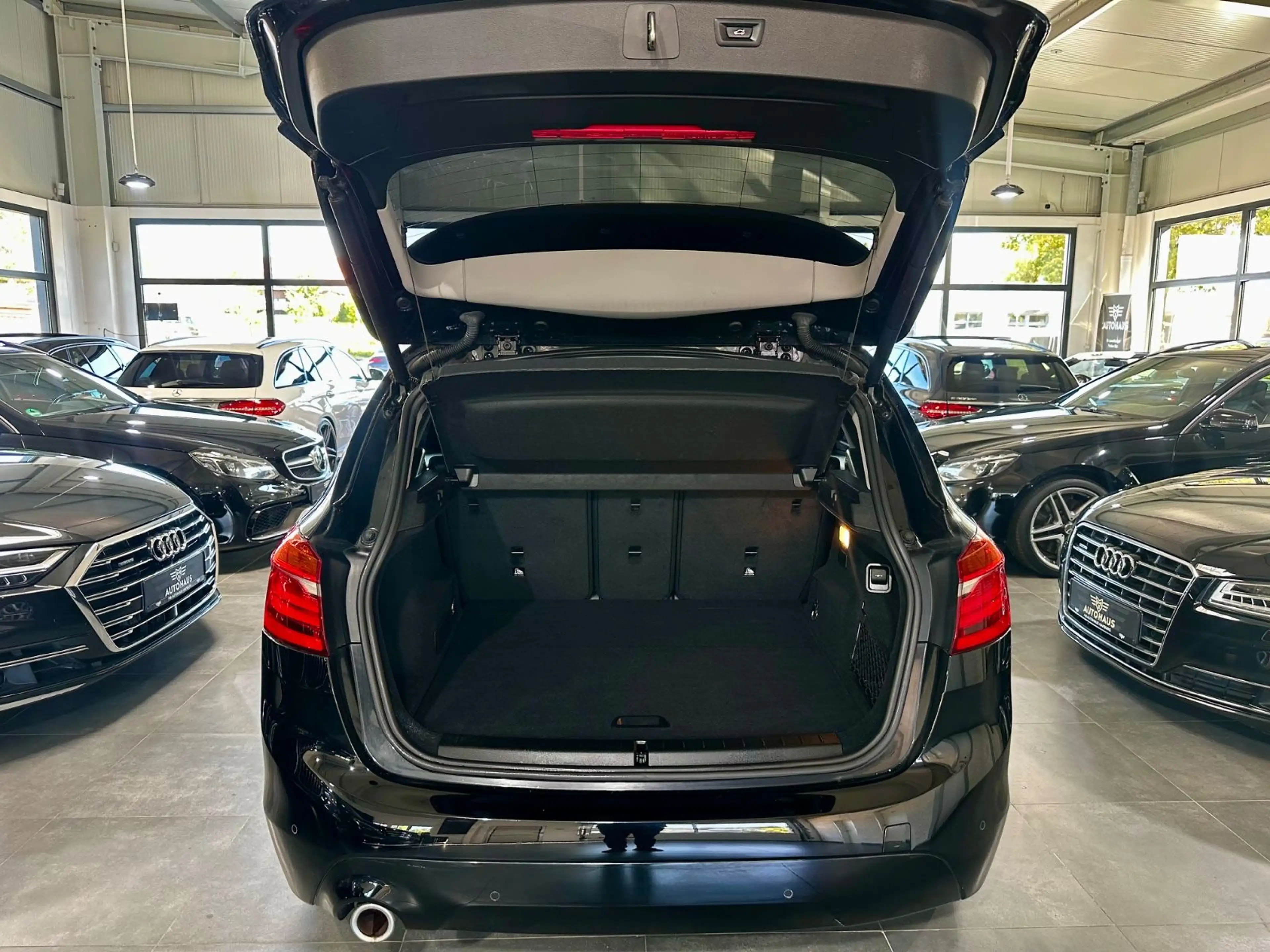 BMW 225 XE,i-Performance,Sport,Facelift,LED,VOLL,TOP — photo 7