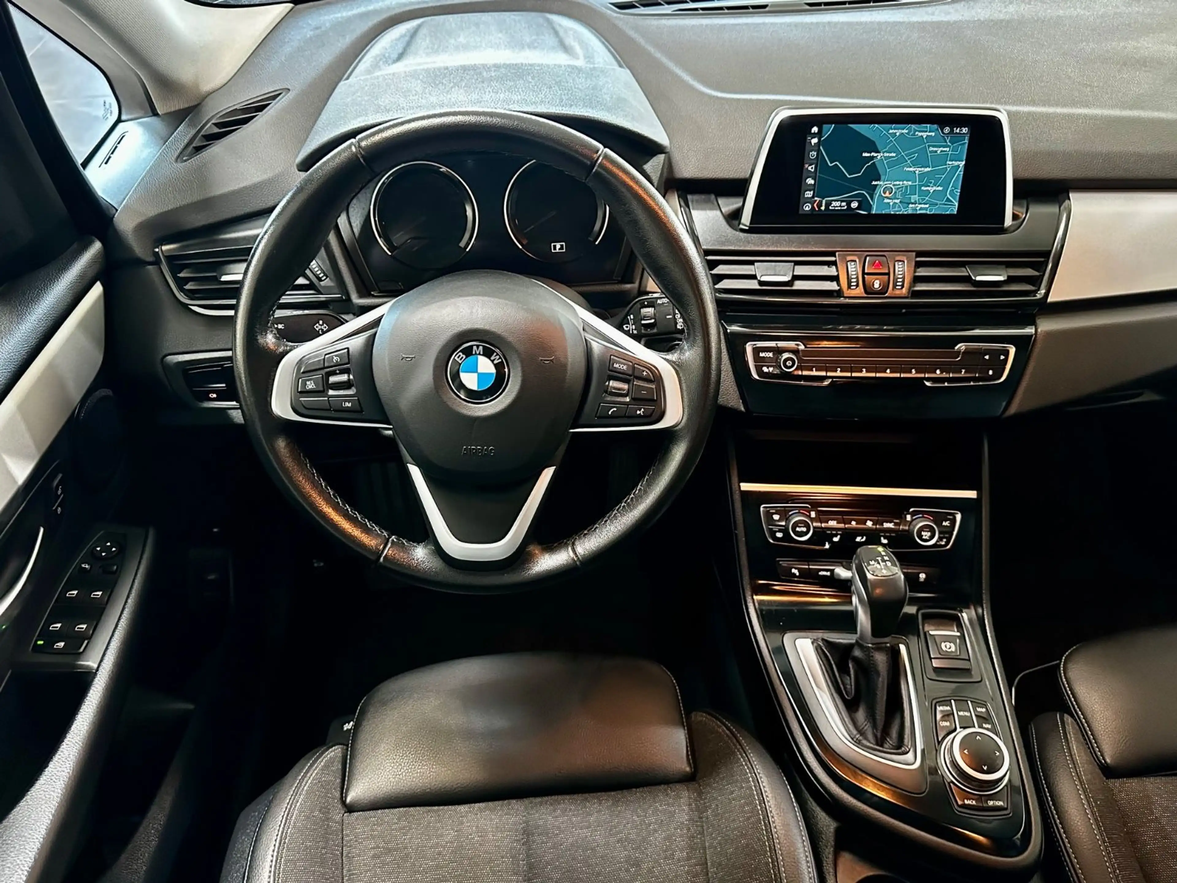 BMW 225 XE,i-Performance,Sport,Facelift,LED,VOLL,TOP — photo 11