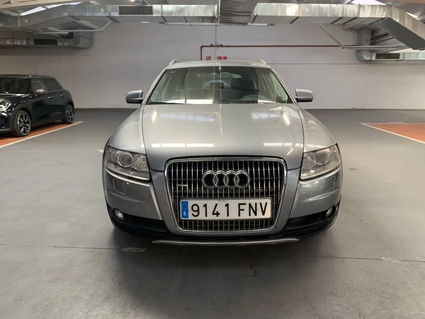 Audi A6 allroad 3.0TDI Tiptronic DPF Gris - 1