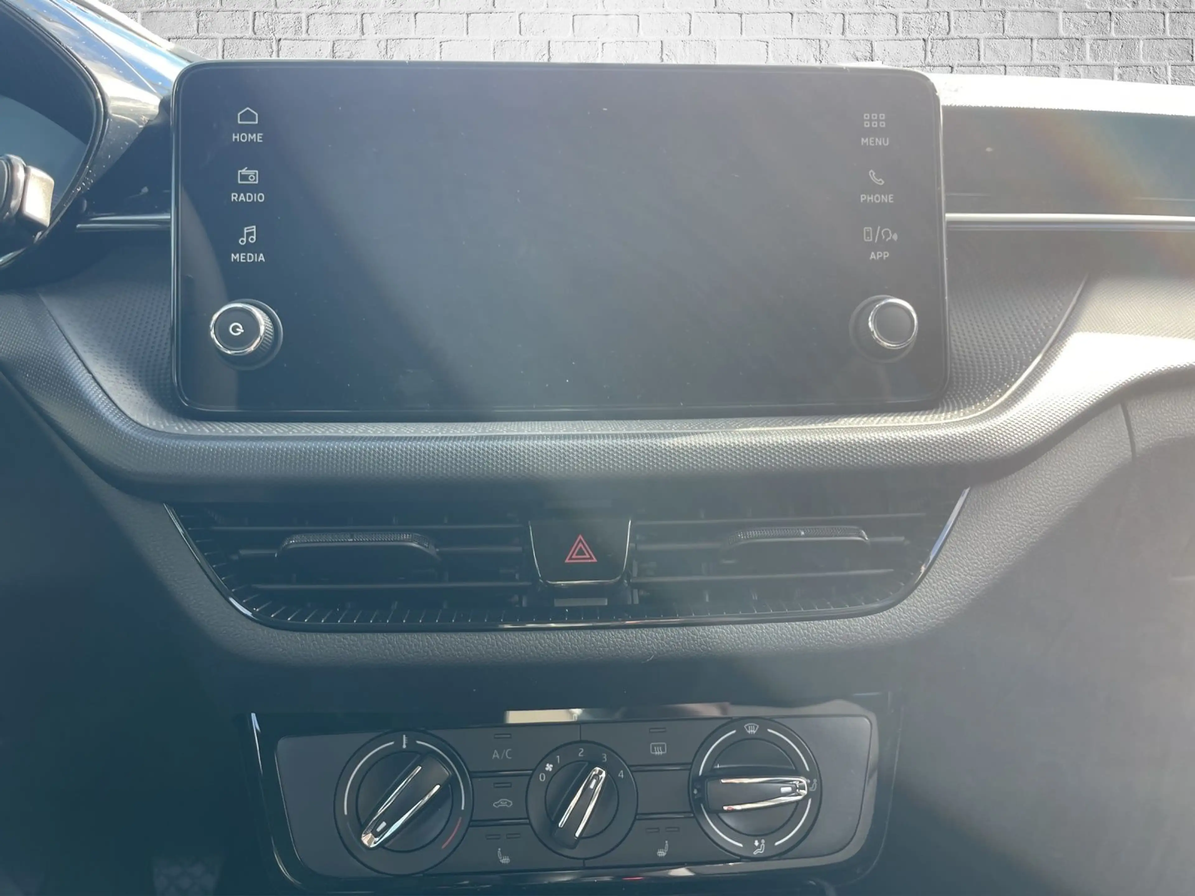 Skoda Fabia 1.0 TSI Schaltgetriebe - Essence — photo 15