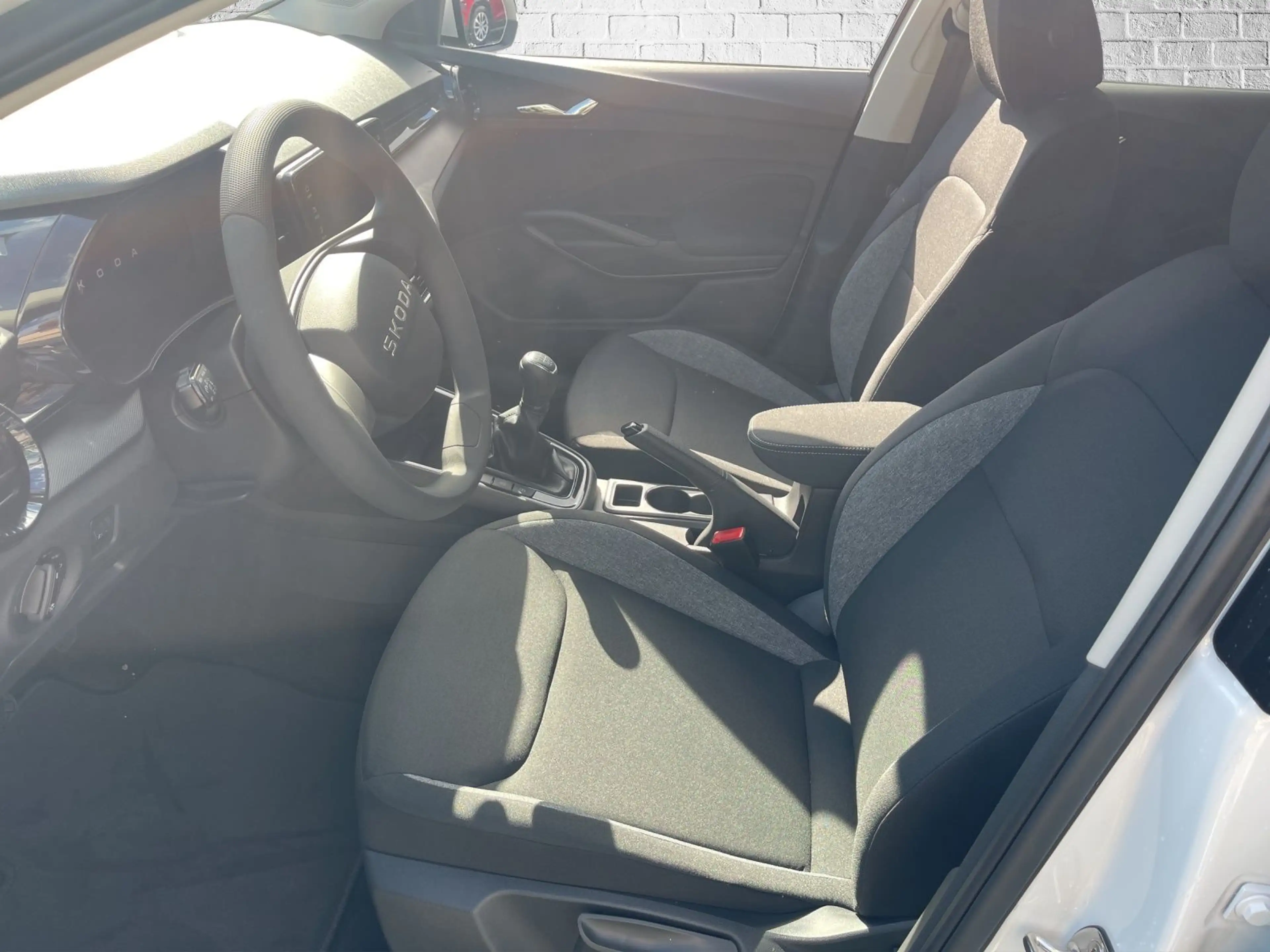 Skoda Fabia 1.0 TSI Schaltgetriebe - Essence — photo 9