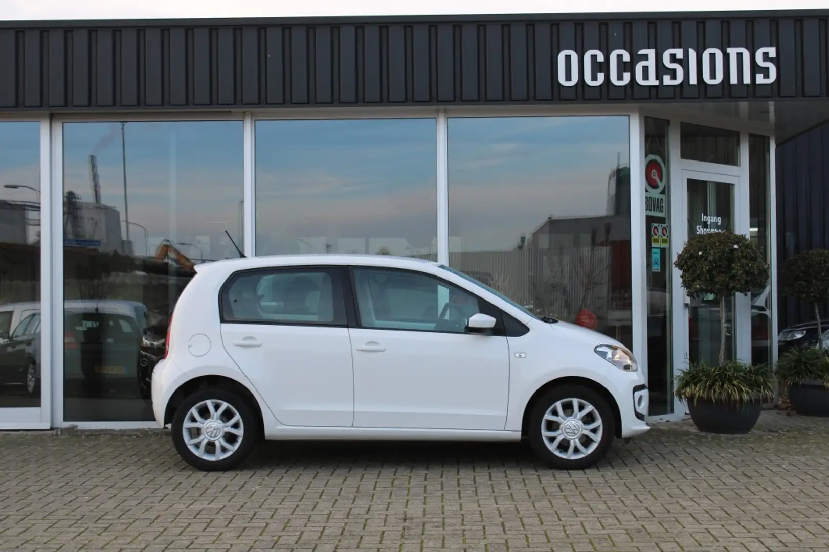Volkswagen up! 1.0 cheer up! Blanc - 2