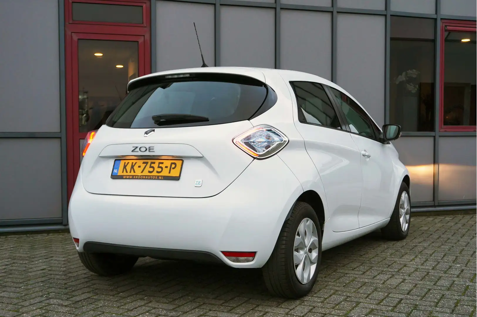 Renault ZOE R240 Life 22kWh Koopaccu € 2.000,- SEPP Wit - 2