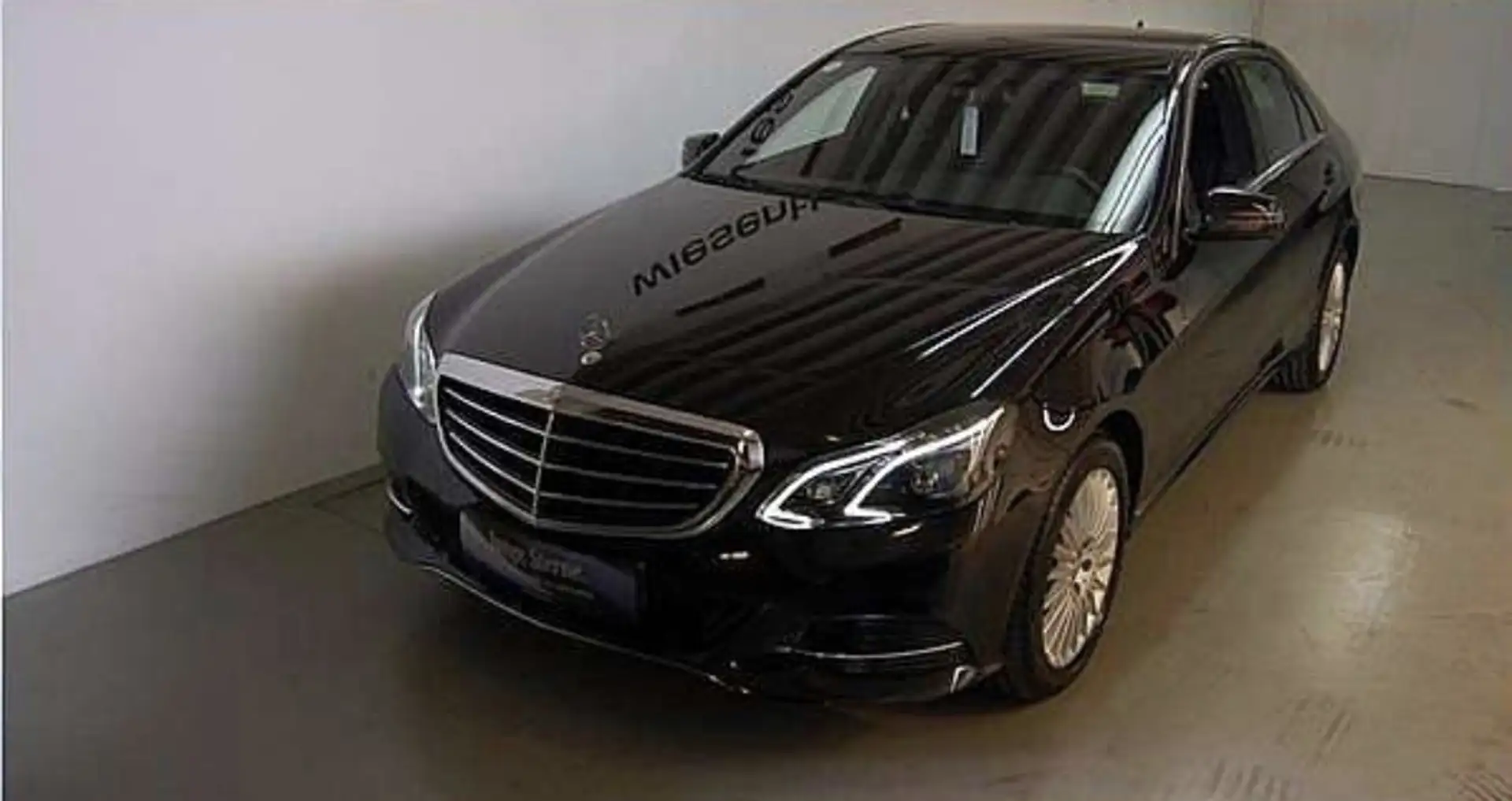 Mercedes-Benz E 220 E 220 Elegance CDI Aut. Elegance Schwarz - 2