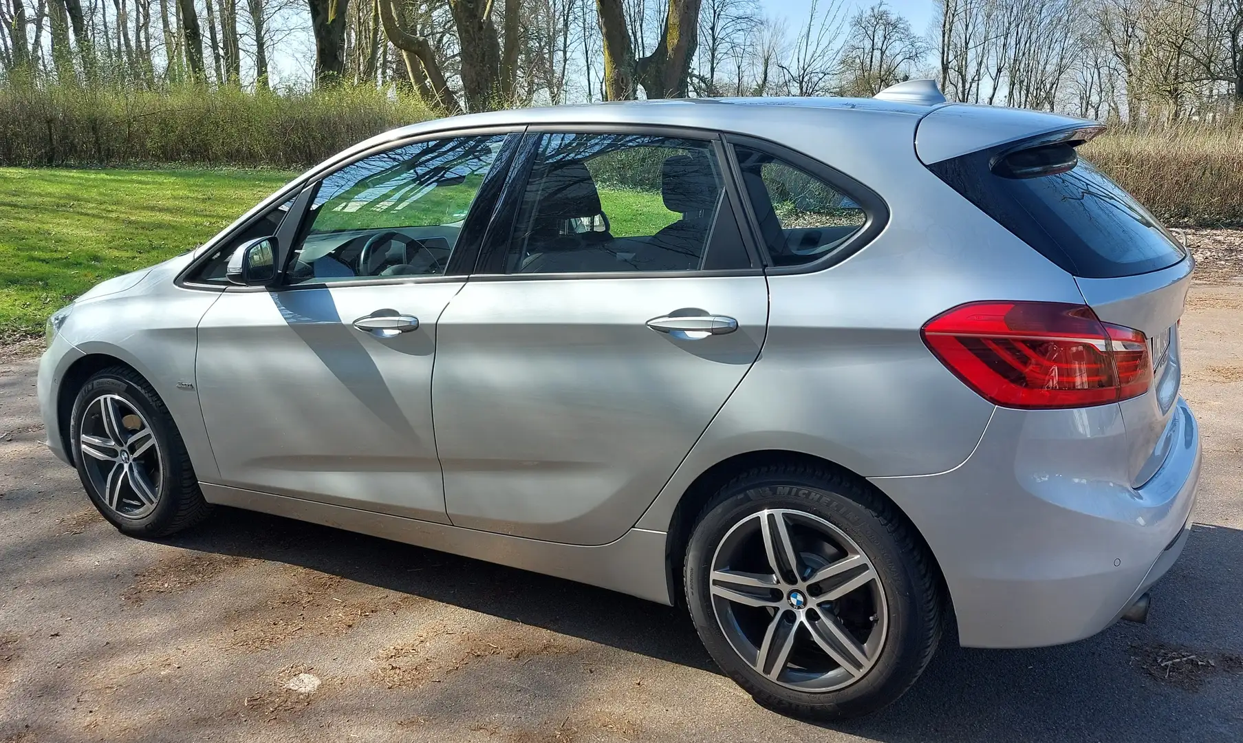 BMW 218 218i Gran Tourer Sport Line Argent - 1