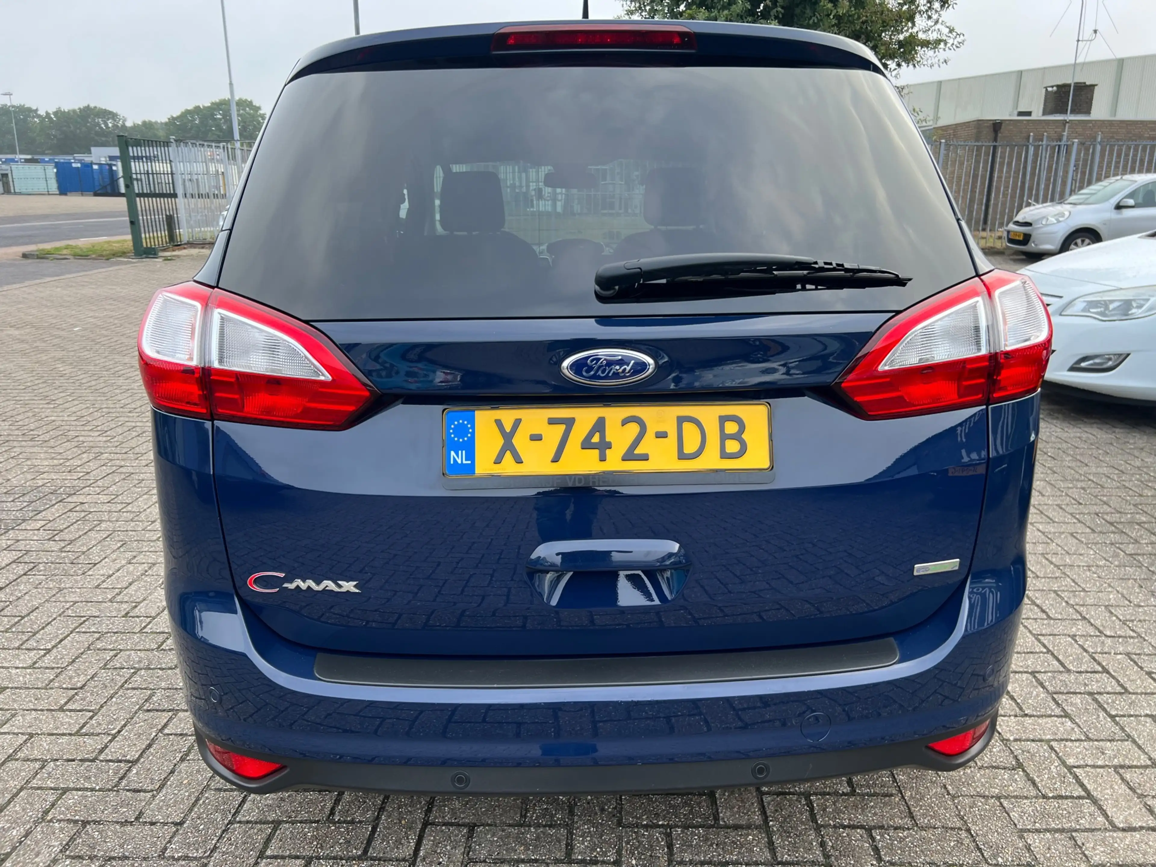 Ford Grand C-Max 1.0 Ambiente — photo 6
