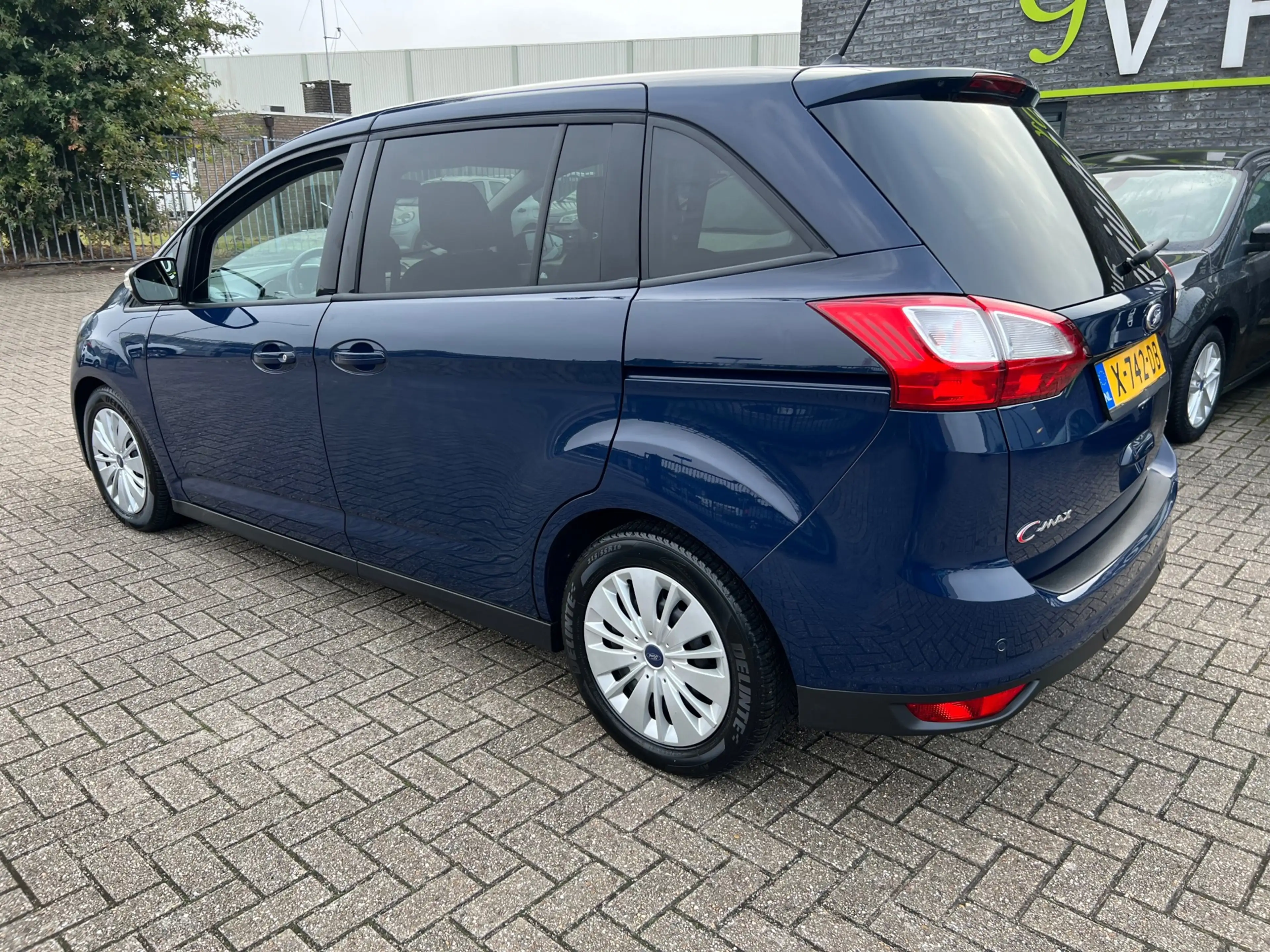 Ford Grand C-Max 1.0 Ambiente — photo 3