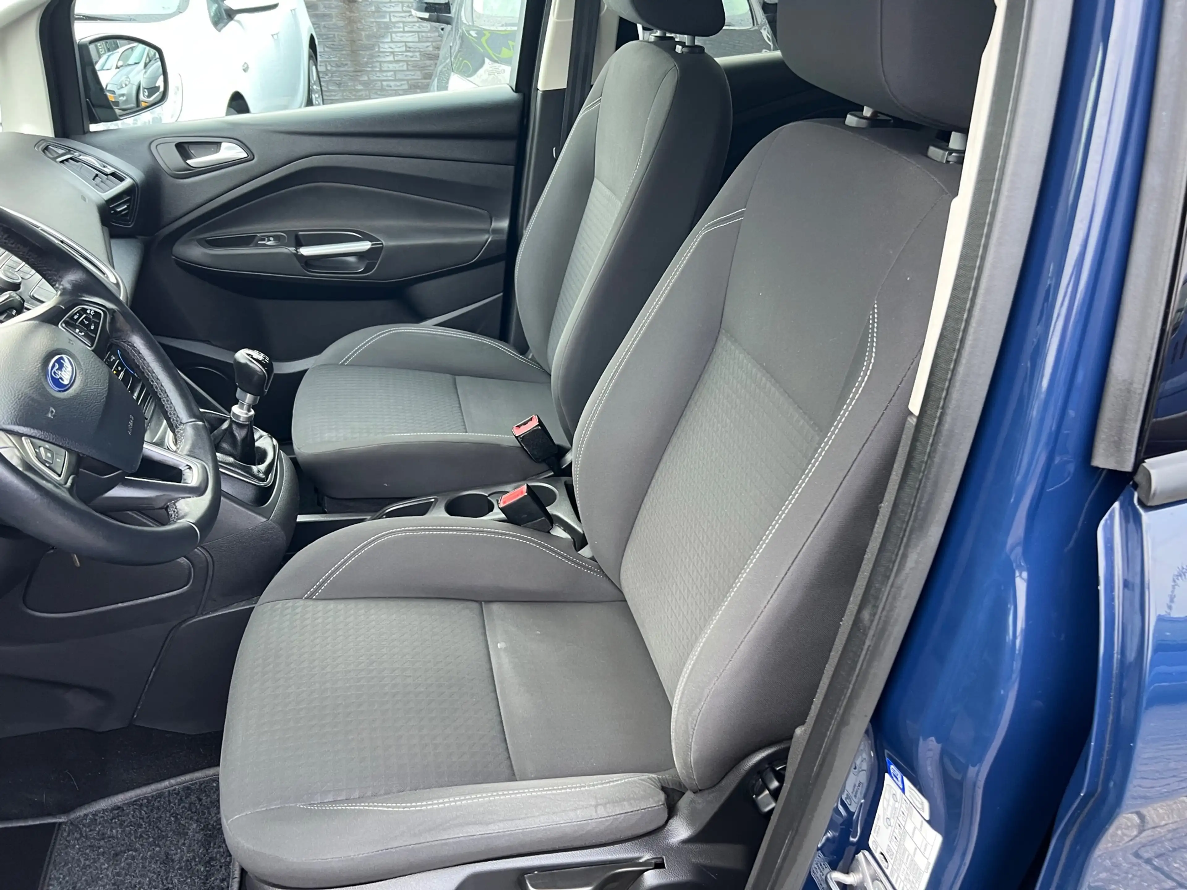 Ford Grand C-Max 1.0 Ambiente — photo 7