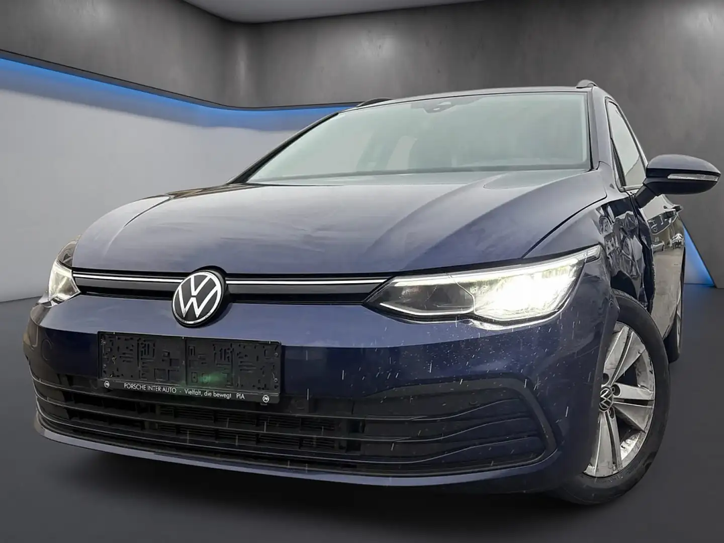Volkswagen Golf Variant 2,0 TDI Life*Beschädigt*Fahrbereit* Airbag zu* Blauw - 1