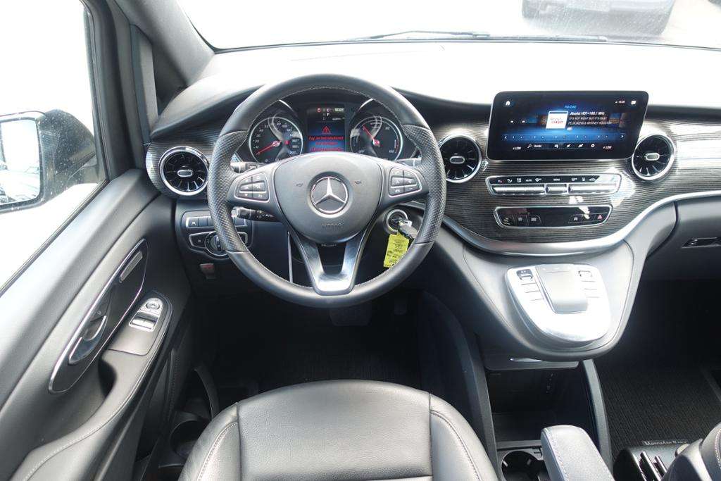 Mercedes-Benz EQV 300