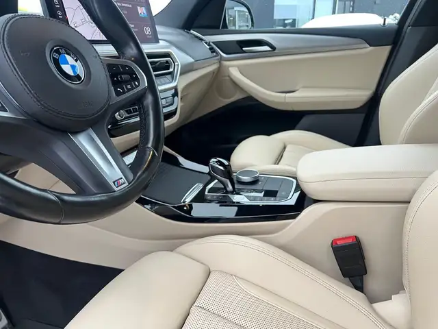 BMW X3 view 18