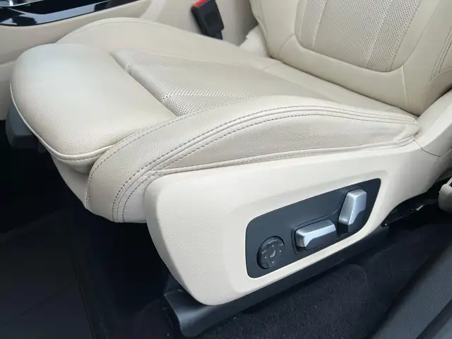 BMW X3 view 16