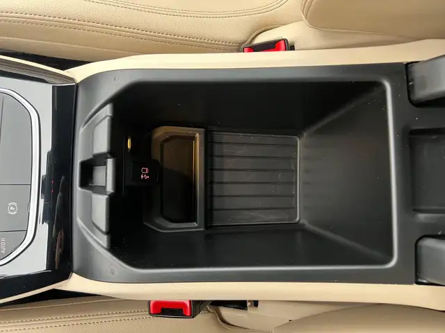 BMW X3 view 21