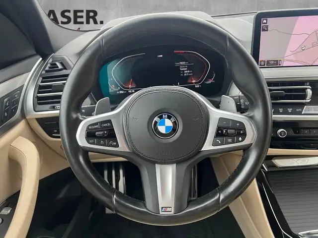 BMW X3 view 10