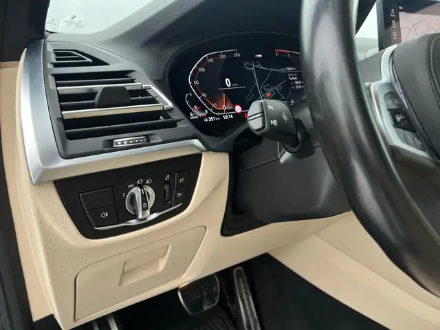 BMW X3 view 17
