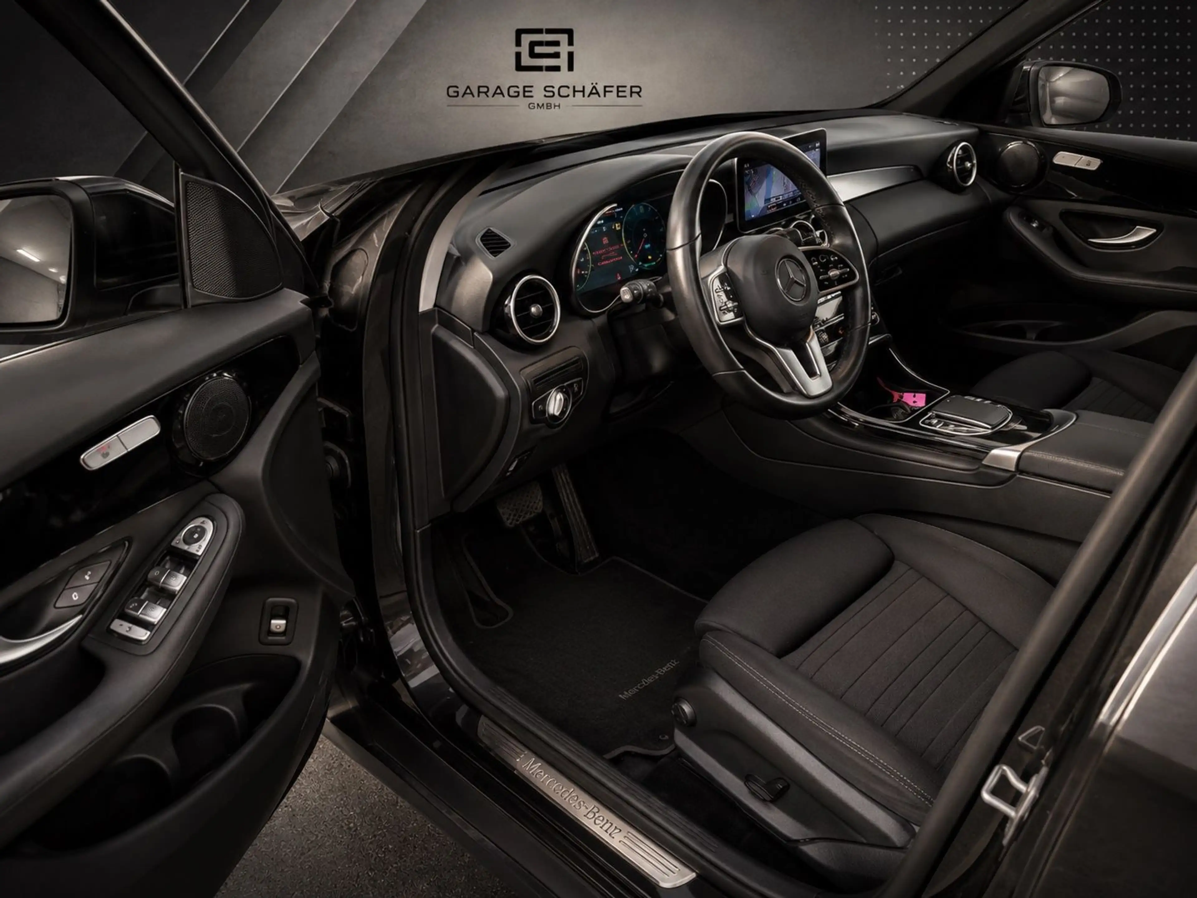 Mercedes-Benz GLC 300 de 4Matic Digital Kamera AHK Navi — photo 9