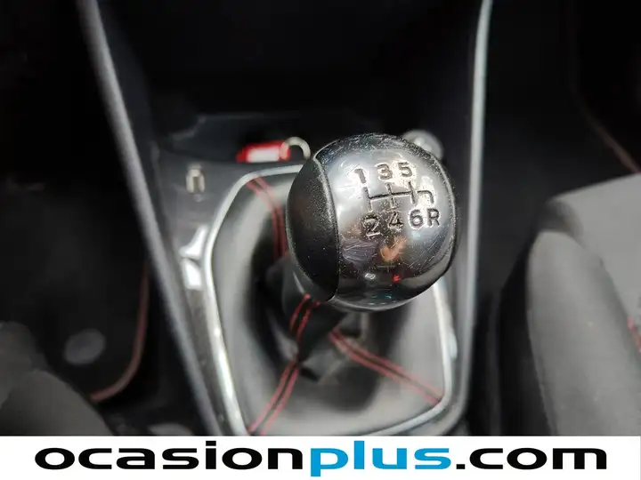 Ford Fiesta 1.0 EcoBoost S-T Line S&S 3p 2020, foto 5