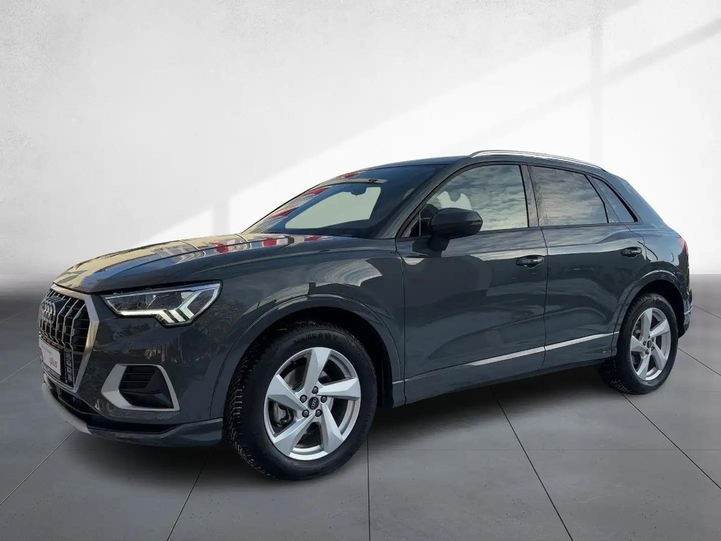 Audi Q3 35 TFSI advanced LED Navi S tronic Grau - 2