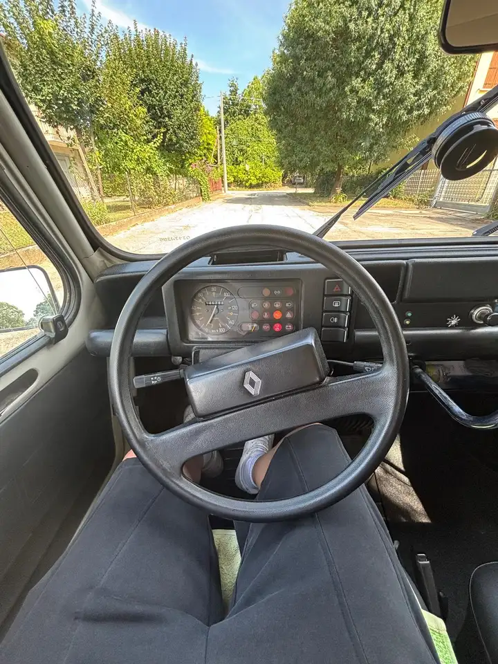 Renault R 4 R4 5p 956, foto 8