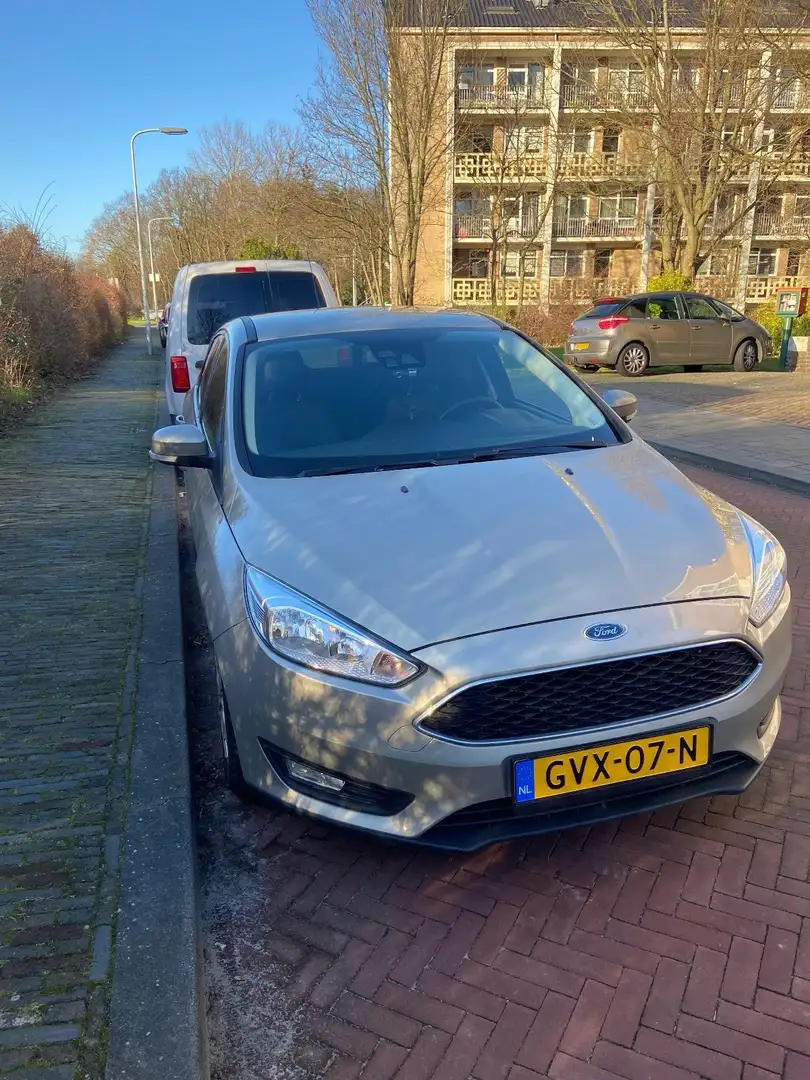Ford Focus 1.0 EcoBoost Start-Stopp-System Titanium - 2