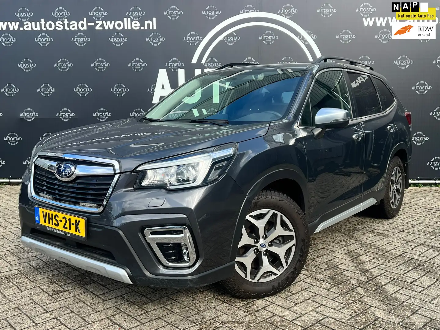 Subaru Forester Automaat/4x4/NL-Auto/1ste Eigenaar/Navi/Apple&Andr Gris - 1