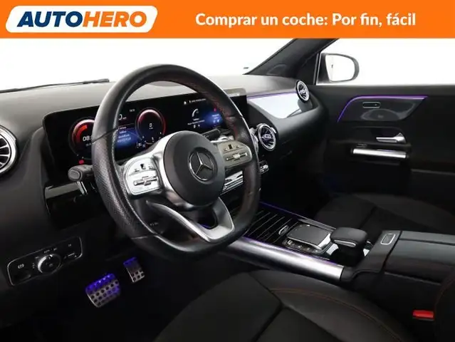 Mercedes-Benz Gla view 12