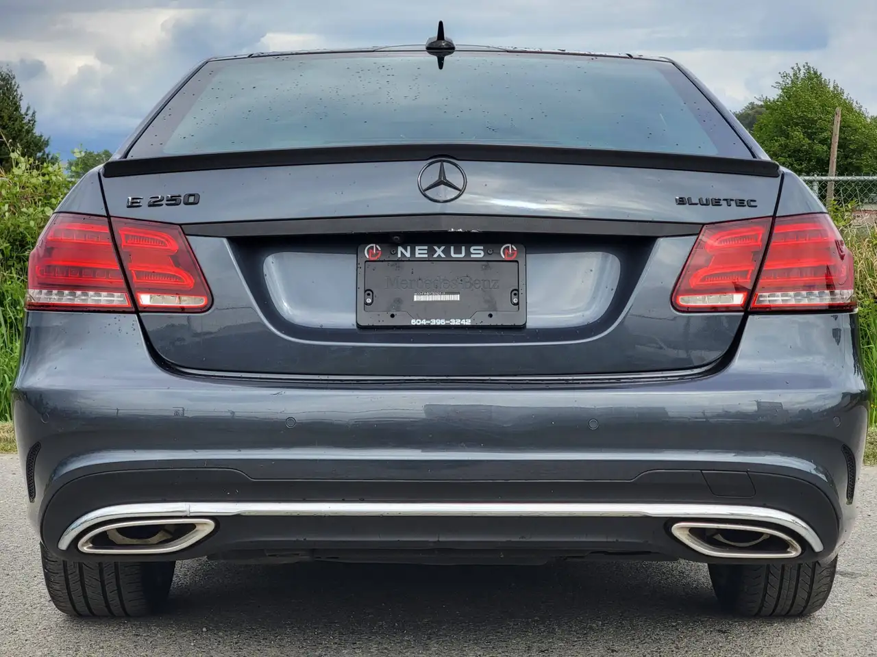Mercedes-Benz E-Class photo Mercedes-Benz E-Class