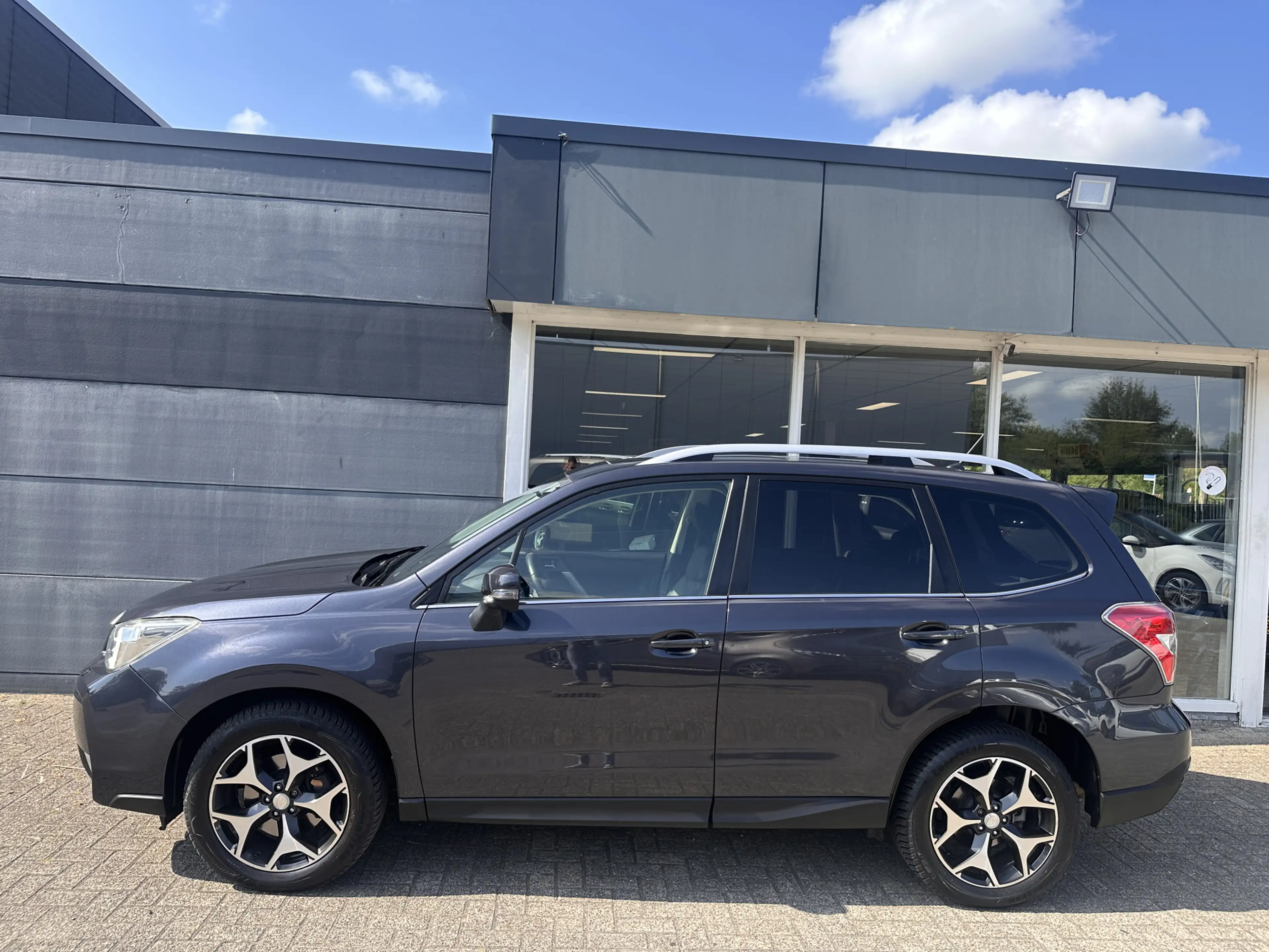 Subaru Forester 2.0 XT Sport 240PK! LEDER,CAMERA,CLIMA — photo 3