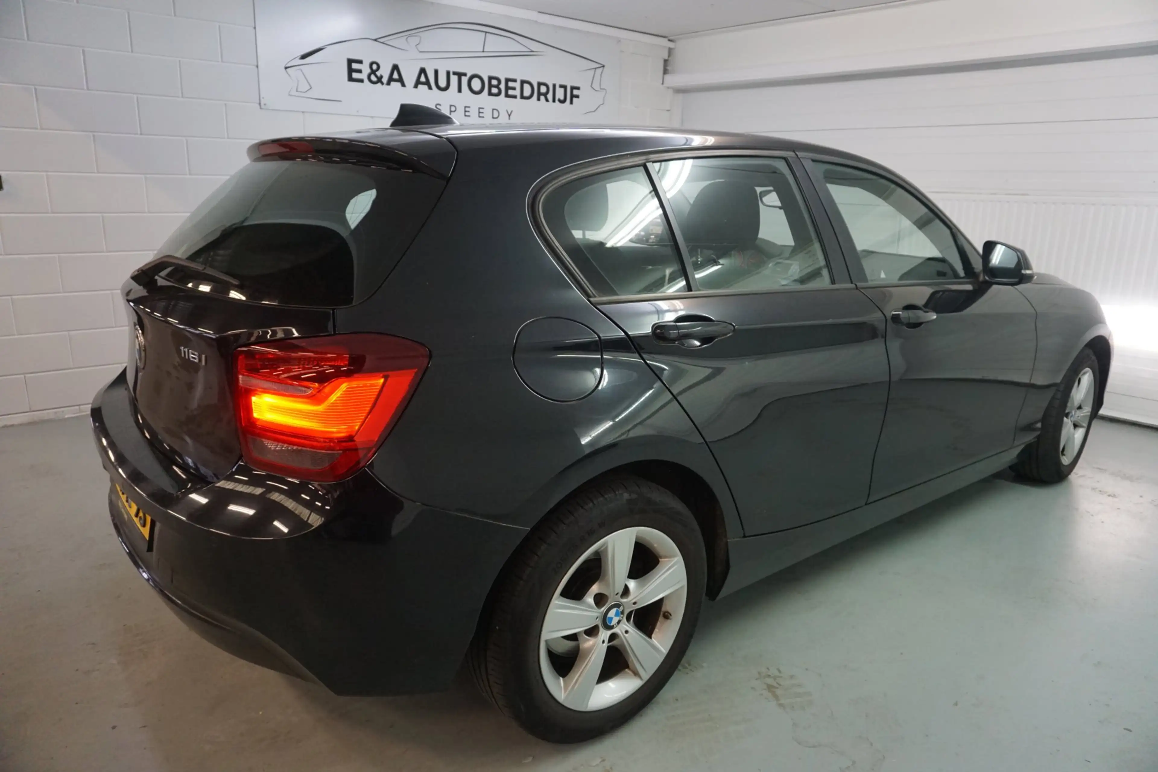 BMW 116 1-serie 116i Executive /AIRCO / NAVI / NAP — photo 4
