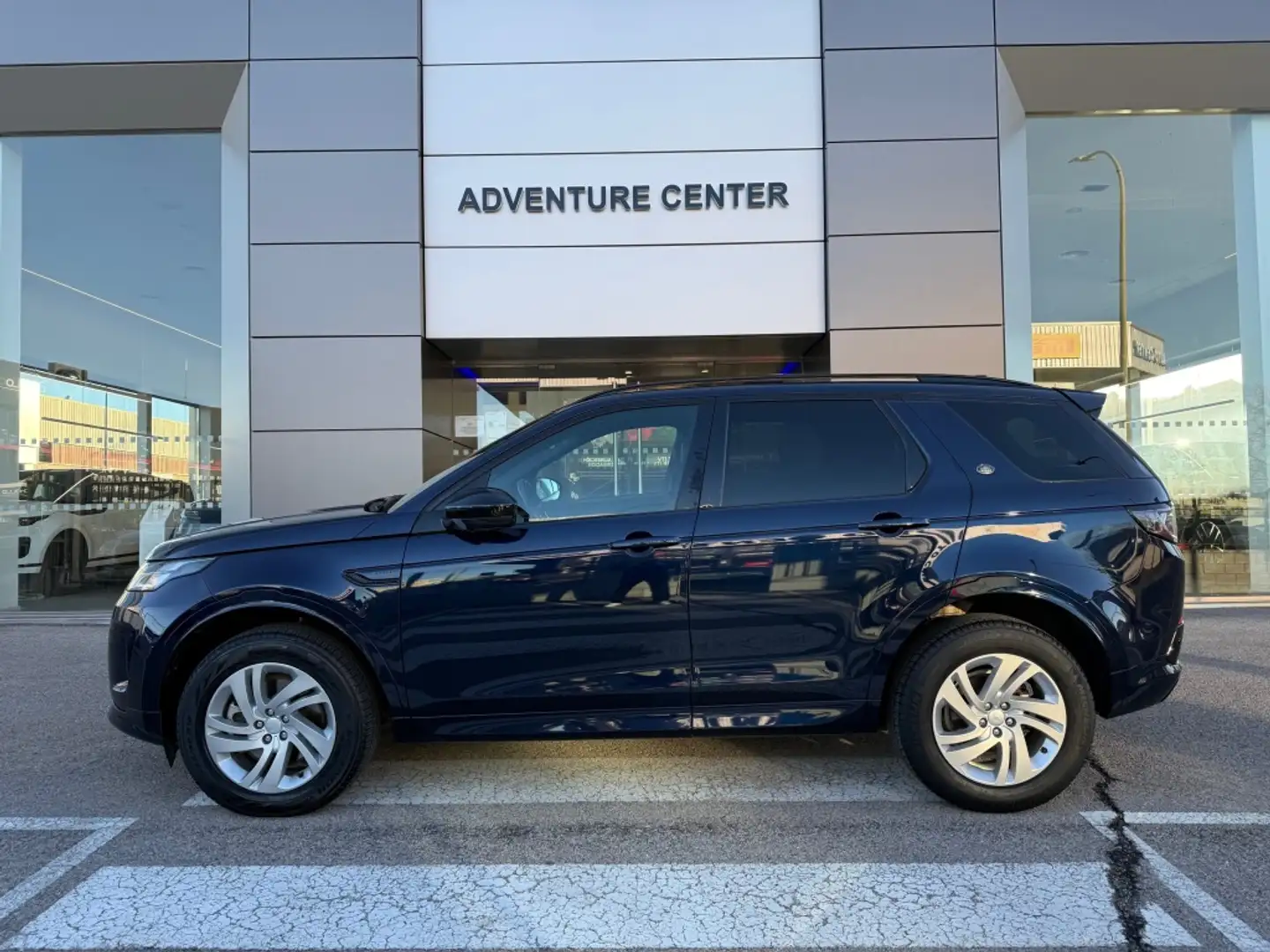 Land Rover Discovery Sport 2.0D TD4 MHEV R-Dynamic S AWD Auto 163 Azul - 1