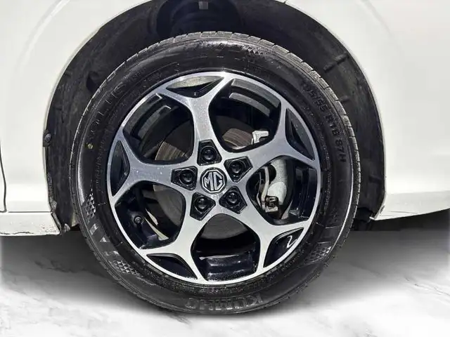 MG MG3 view 8