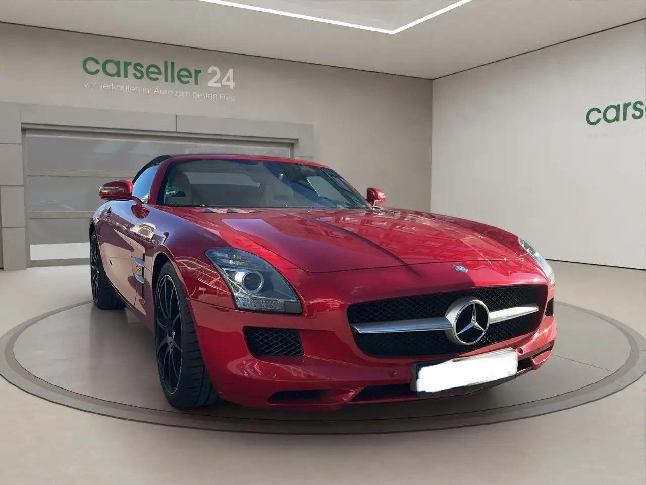 Mercedes-Benz SLS