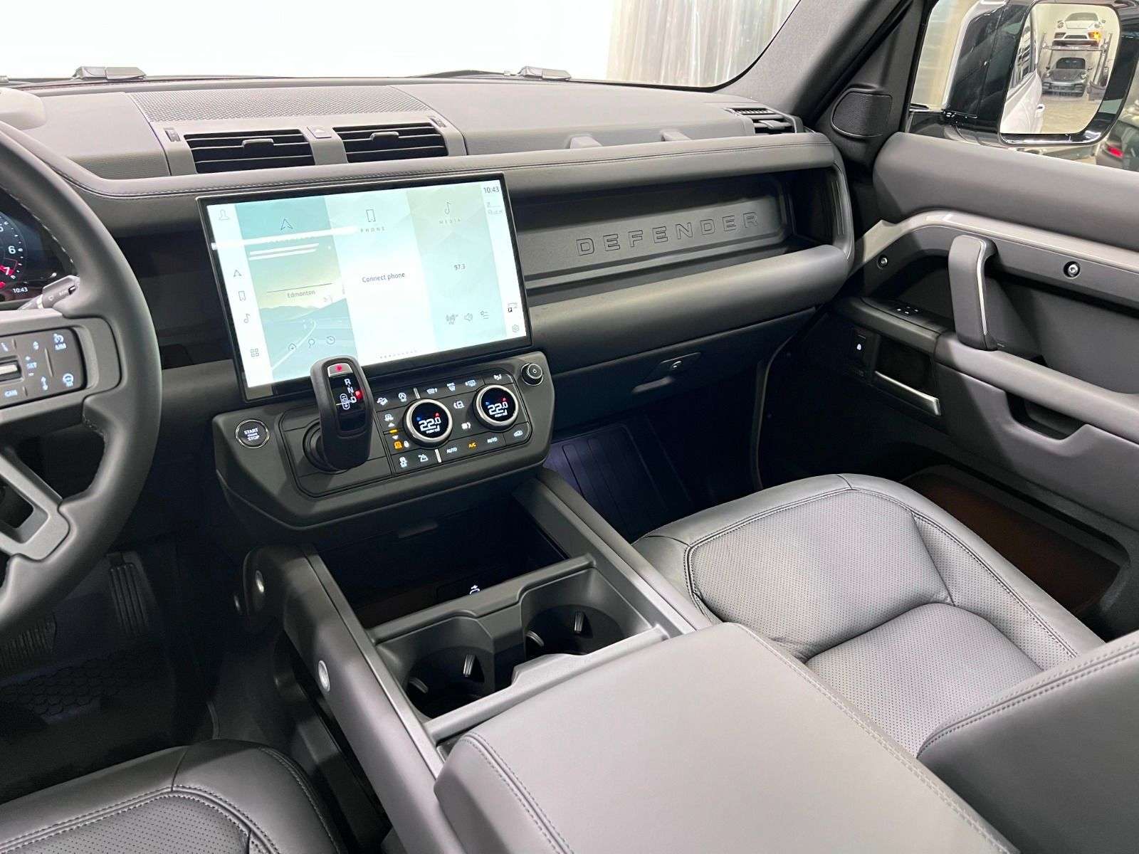 2026 Land Rover Defender 110 P400 X-DYNAMIC SE thumb 16