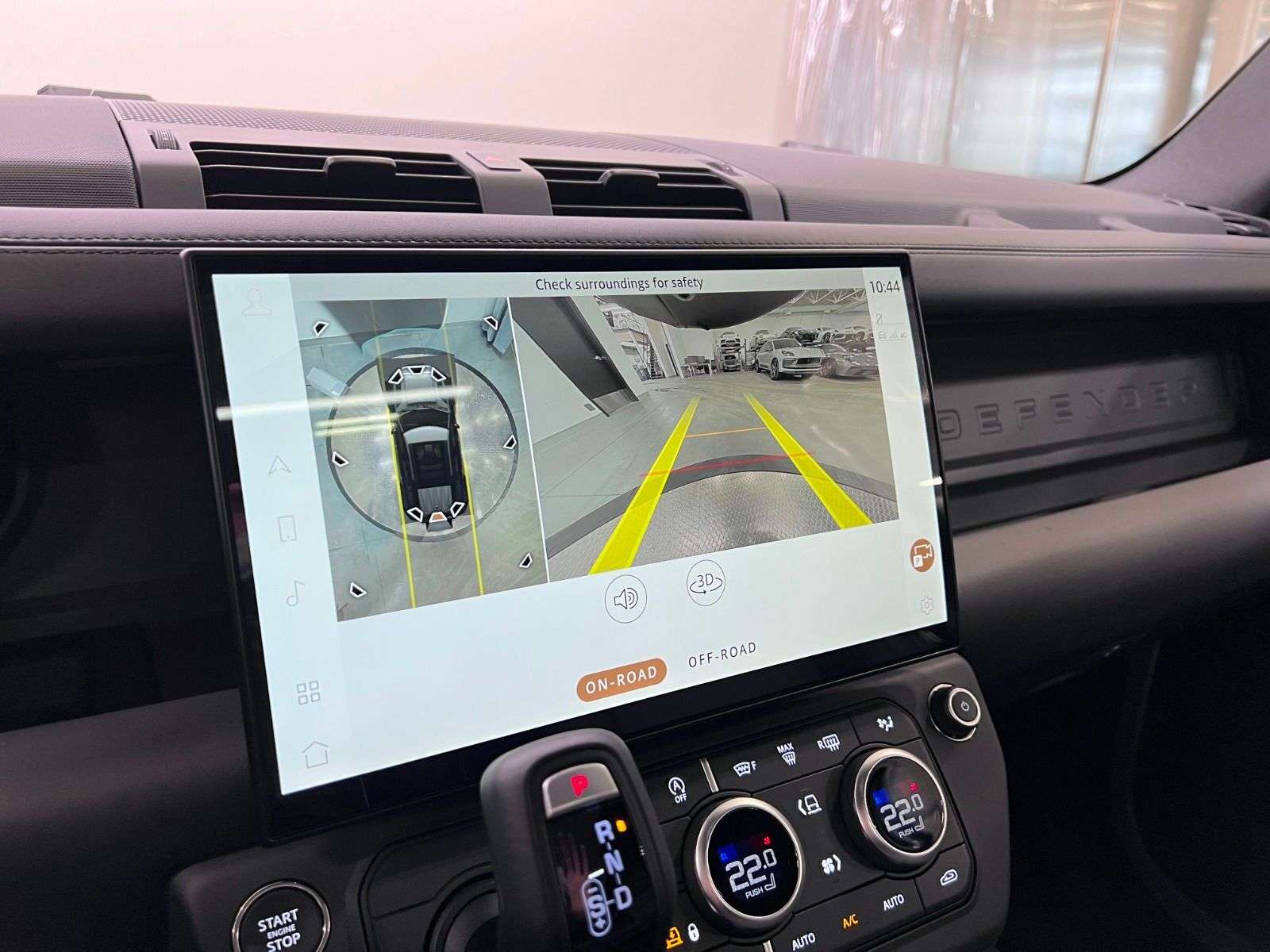 2026 Land Rover Defender 110 P400 X-DYNAMIC SE thumb 22