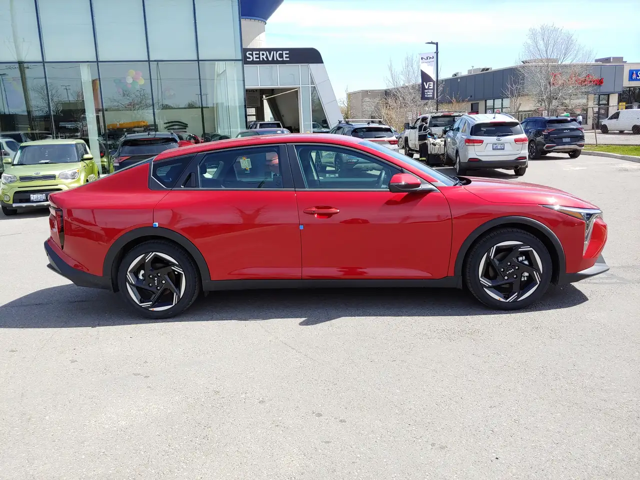 Kia K4 снимка Kia K4