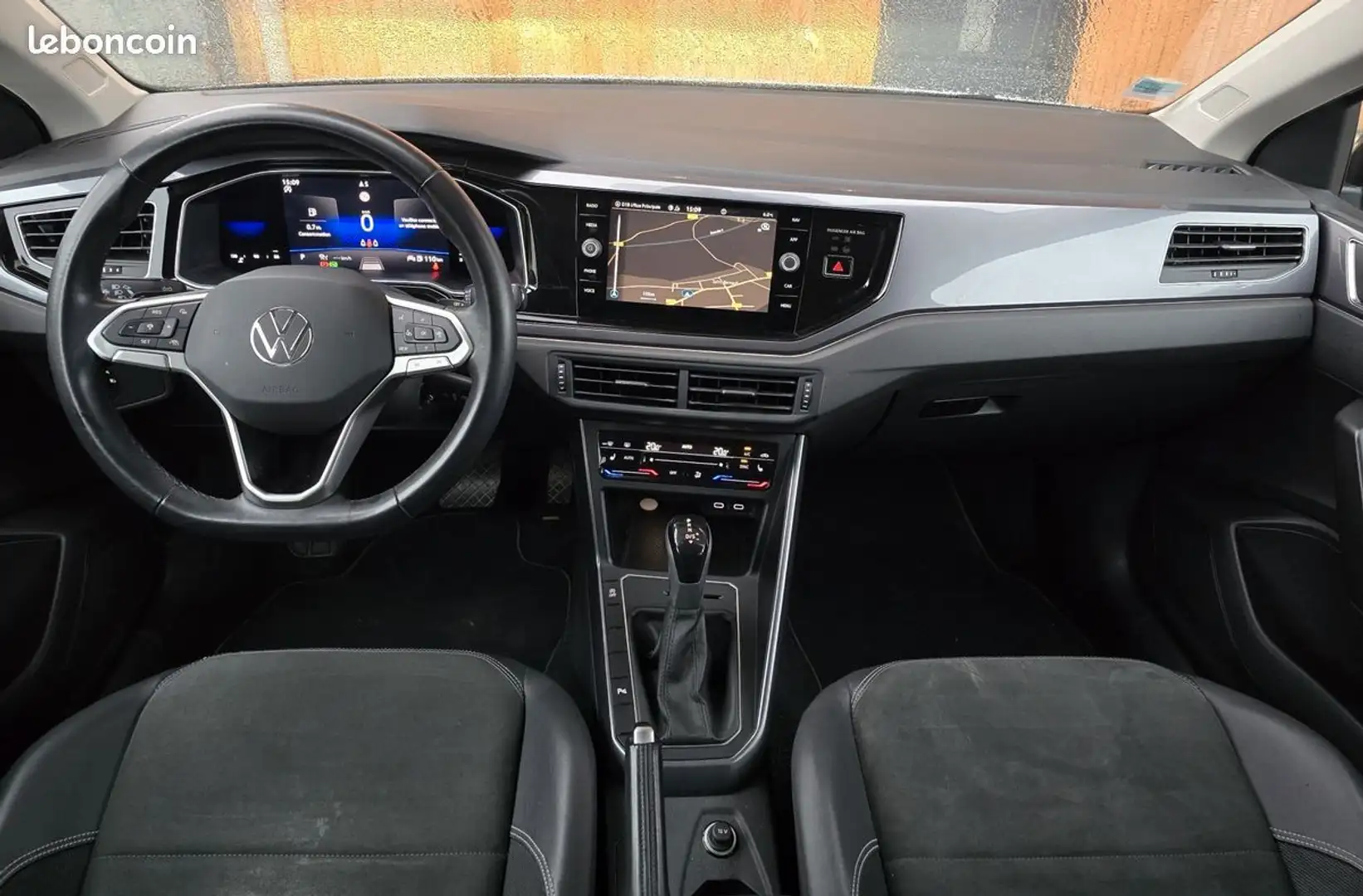 Volkswagen Polo vi 1.0 tsi 110ch style dsg7 iqlight-carplay-sieges chauffants-immat fr Weiß - 2