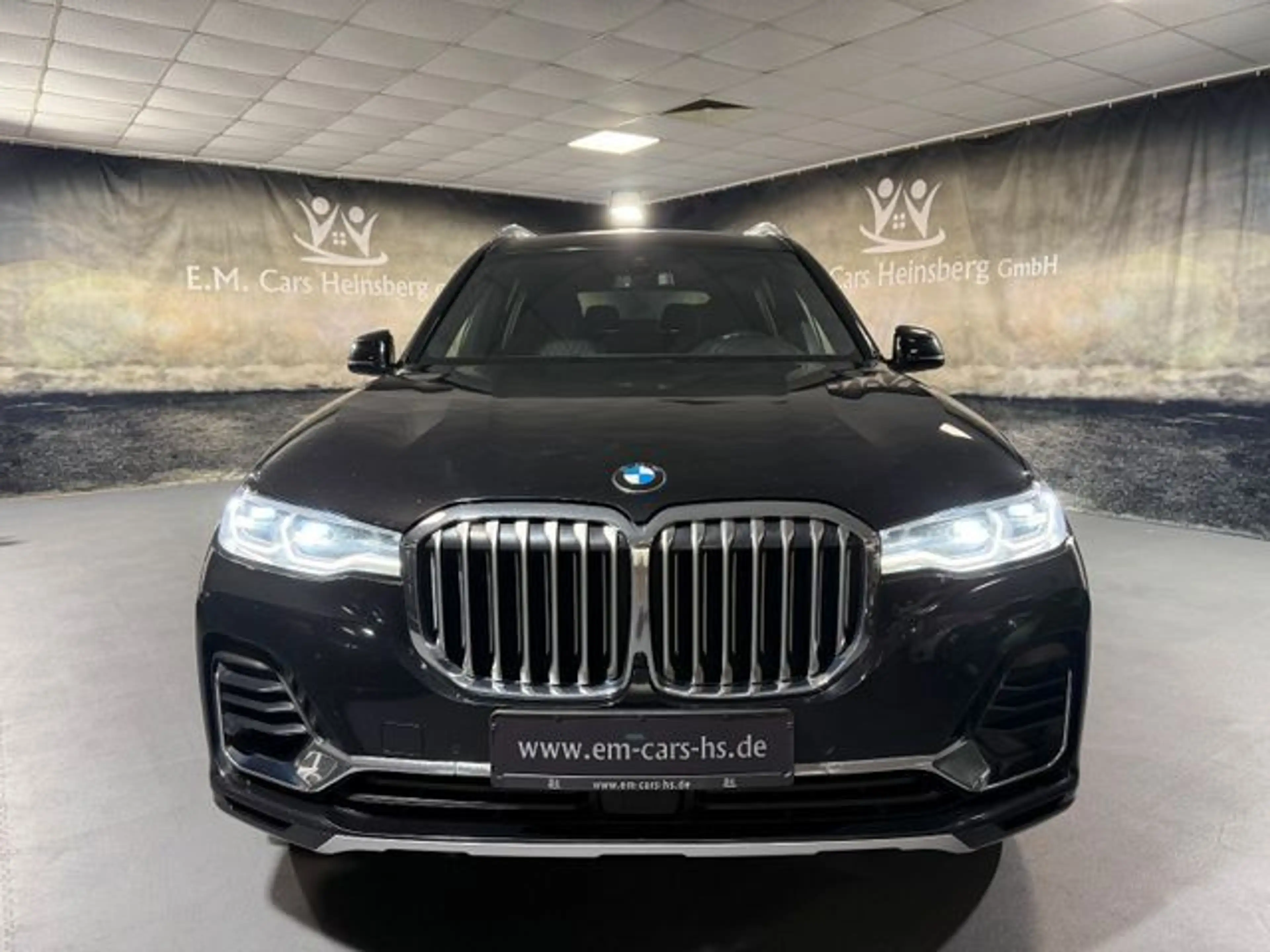 BMW X7 xDrive 30d Pure Excellence 7-Sitzer Pano 1.Hd — photo 2