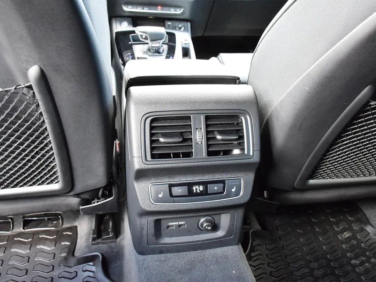 Audi Q5 снимка Audi Q5