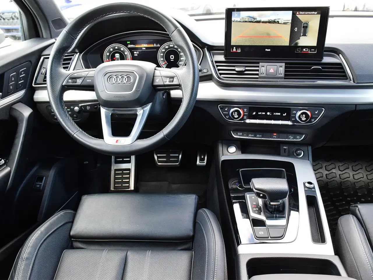 Audi Q5 снимка Audi Q5