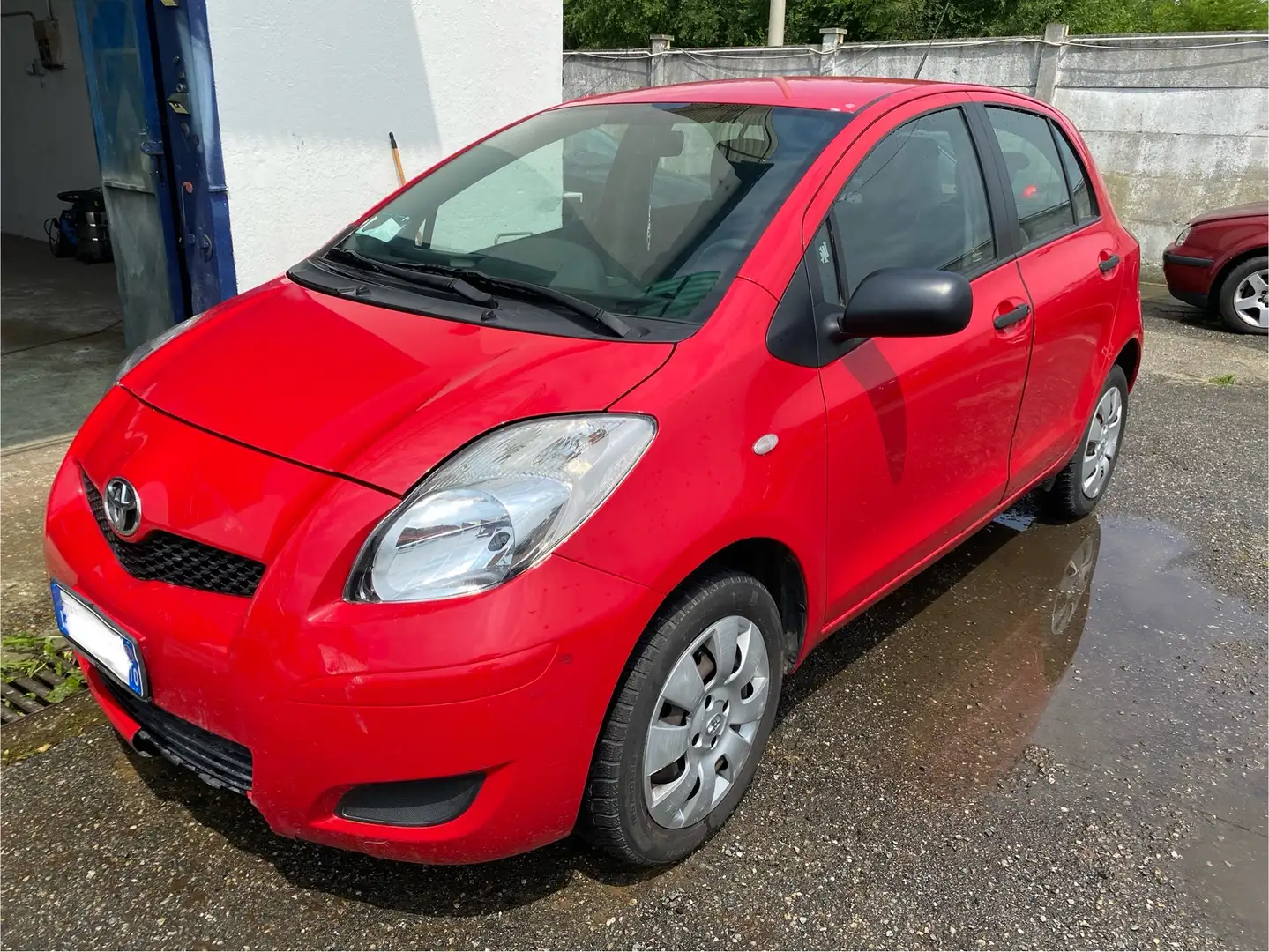 Toyota Yaris 1.0 VVT-i Cool - 1
